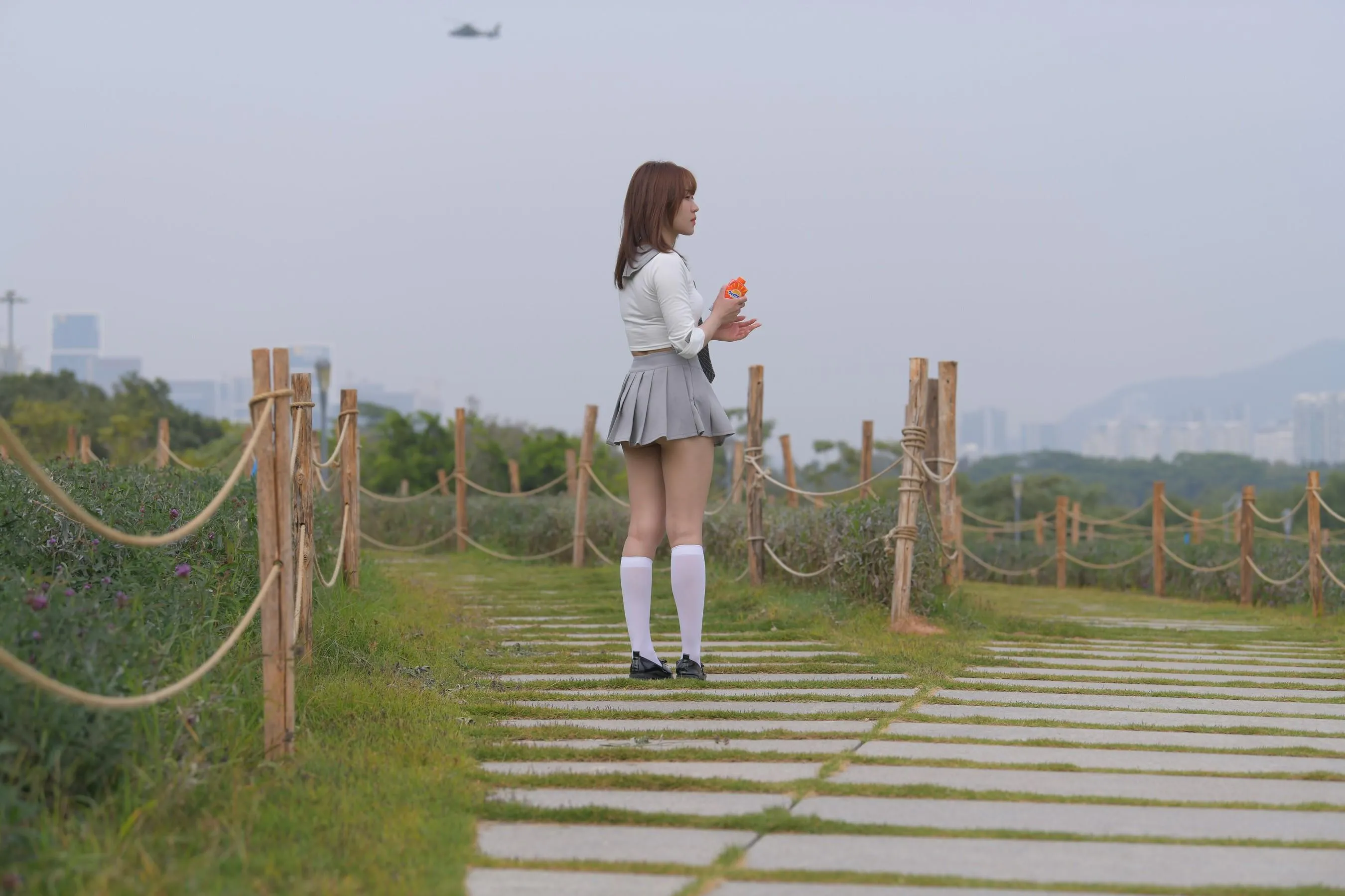 [魔镜街拍] NO.095 性感动人的小百褶裙美女 [763P]插图
